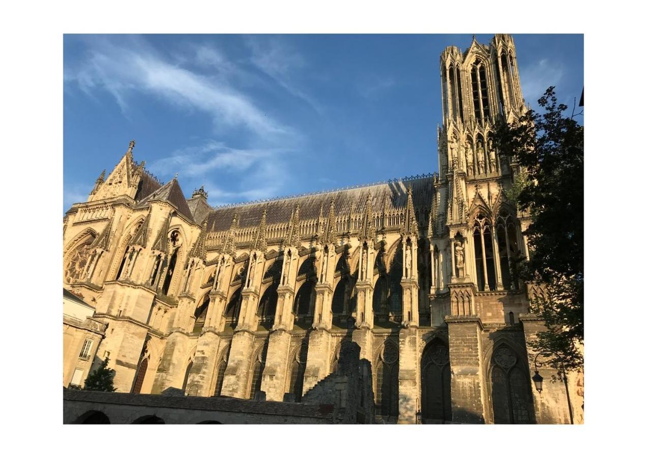 דירות ריימס Chez La Reg'- Aux Pieds De La Cathedrale מראה חיצוני תמונה